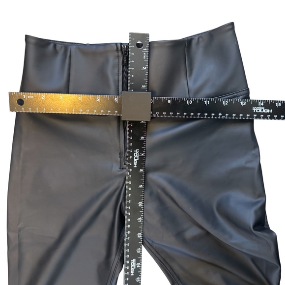 Freddy High-Rise Sculpting Skinny Woman’s Pants - Picture 9 of 14